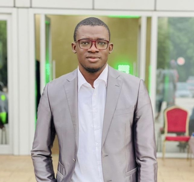 Dr KASSOUM DEMBELE